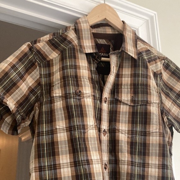 Prana button down size small. - Picture 2 of 10